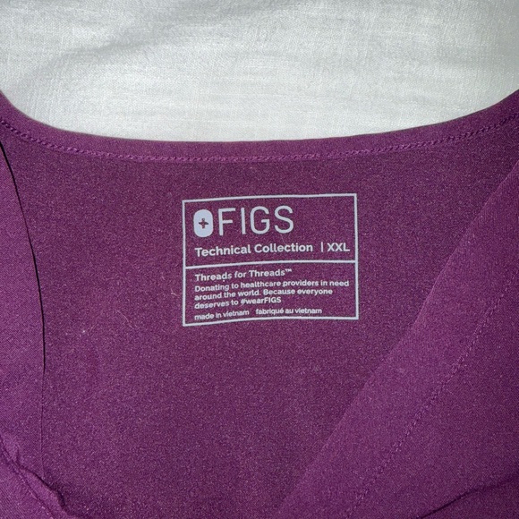 Figs Catarina Scrub Top- Deep Purple - Picture 4 of 7